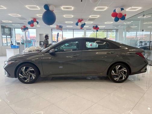 Gray 2025 Hyundai ELANTRA HEV Limited