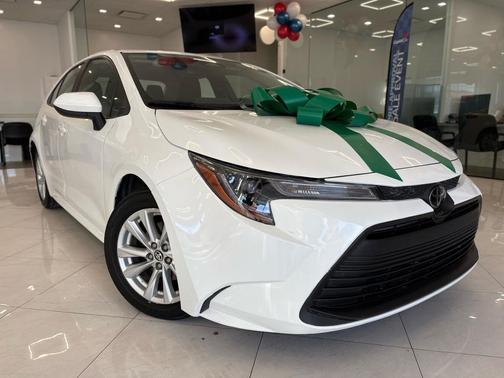 2023 Toyota Corolla LE