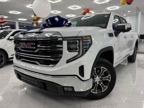 2024 GMC Sierra 1500 SLT
