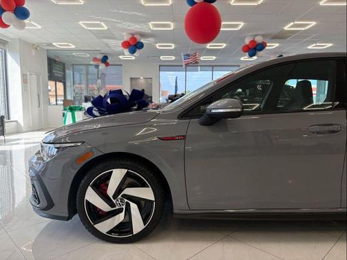 2024 Volkswagen Golf GTI 2.0T S DSG