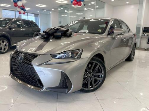 2018 Lexus IS 300 Base