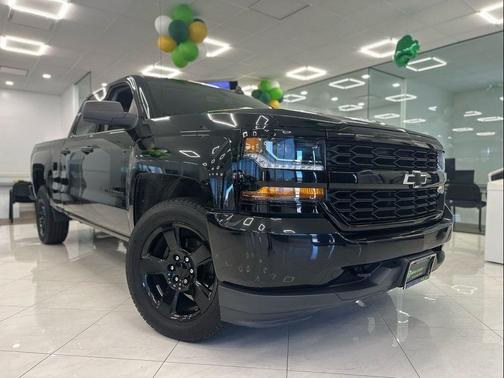 2018 Chevrolet Silverado 1500 Custom