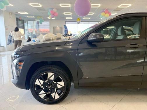 Gray 2024 Hyundai KONA SEL