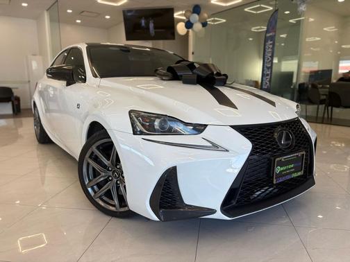 2018 Lexus IS 300 Base