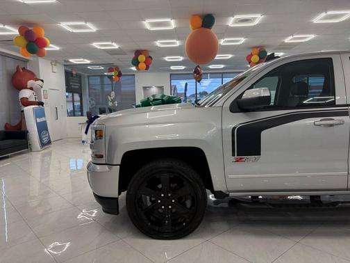 2017 Chevrolet Silverado 1500 2LT