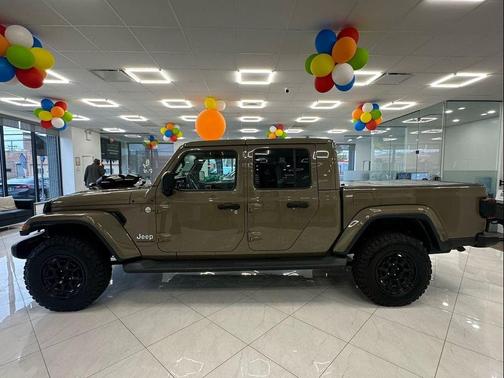 2020 Jeep Gladiator Overland