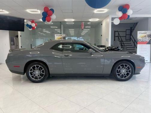 Gray 2017 Dodge Challenger GT