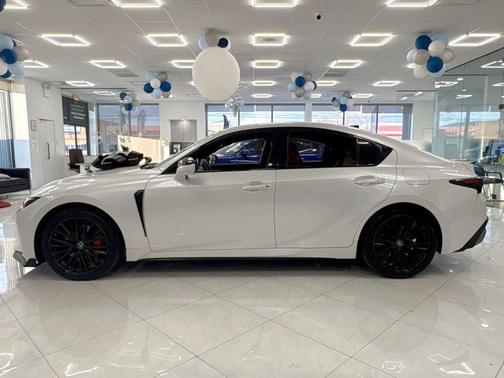 2022 Lexus IS 300 Base