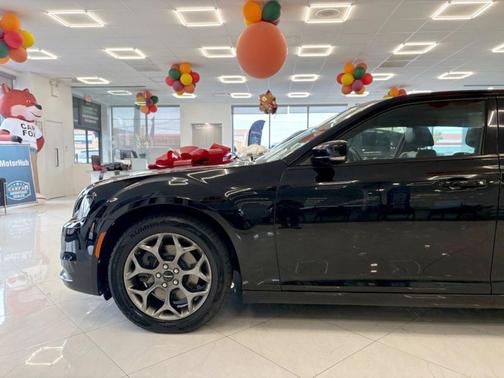 2017 Chrysler 300 S