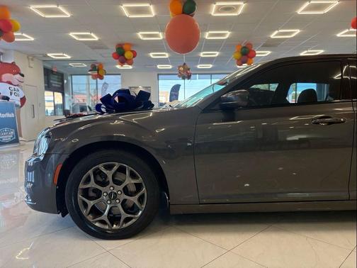 2017 Chrysler 300 S
