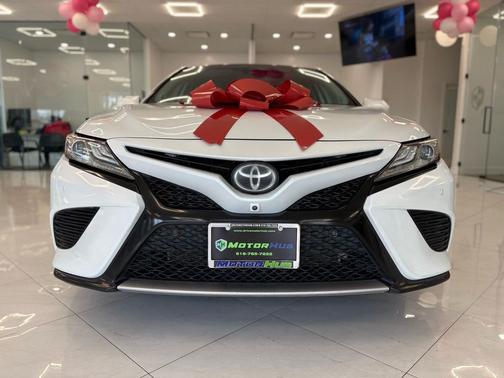 2019 Toyota Camry XSE