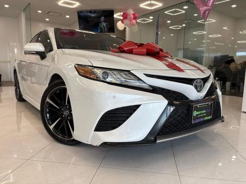 2019 Toyota Camry XSE