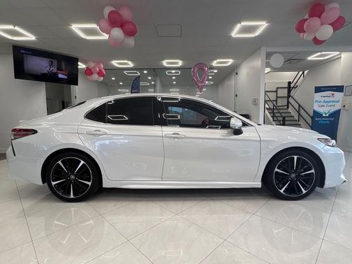 2019 Toyota Camry XSE