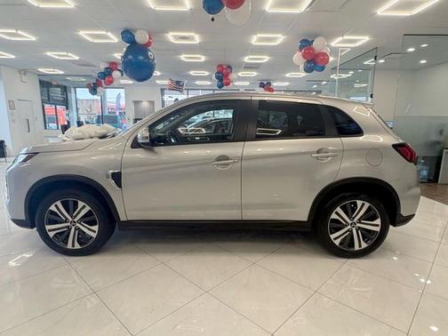 Alloy Silver Metallic 2025 Mitsubishi Outlander Sport 2.0 ES