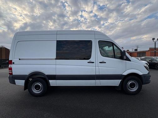 2017 Mercedes-Benz Sprinter 2500 Standard Roof V6