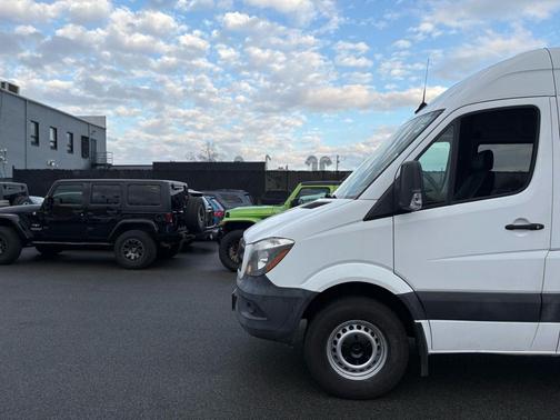 2017 Mercedes-Benz Sprinter 2500 Standard Roof V6