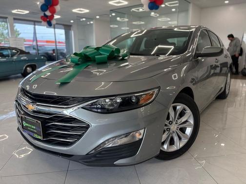 Gray 2023 Chevrolet Malibu FWD 1LT