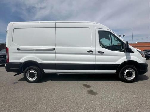 2022 Ford Transit-150 Base