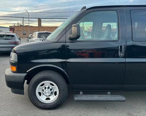 2019 Chevrolet Express 3500 LS