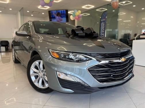 Gray 2024 Chevrolet Malibu FWD 1LT