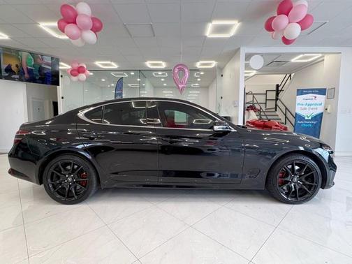 2022 Genesis G70 3.3T AWD
