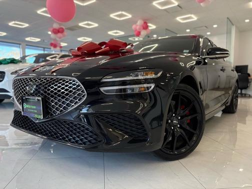 2022 Genesis G70 3.3T AWD