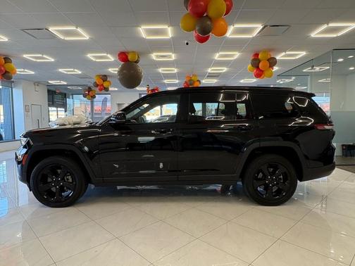 2023 Jeep Grand Cherokee L Altitude