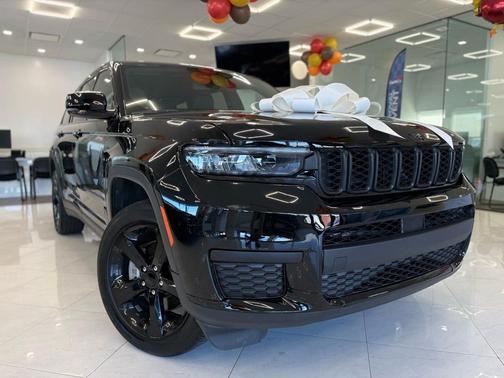 2023 Jeep Grand Cherokee L Altitude