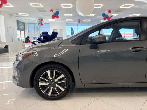 2025 Nissan Versa 1.6 SV