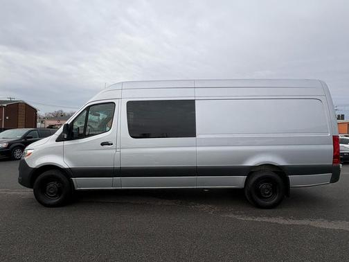 2019 Mercedes-Benz Sprinter 2500 High Roof