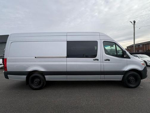 2019 Mercedes-Benz Sprinter 2500 High Roof