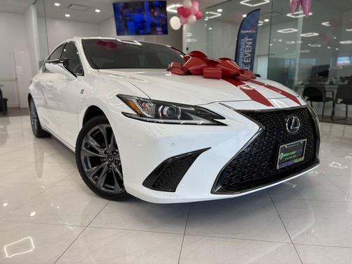 2019 Lexus ES 350 F Sport