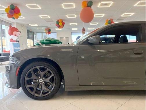 2018 Dodge Charger SXT Plus