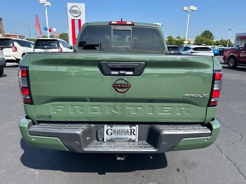 2022 Nissan Frontier PRO-X