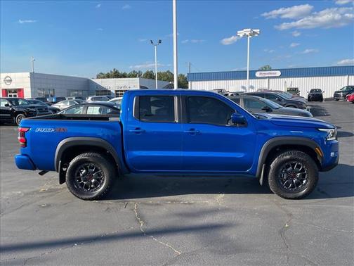 Bluestone Pearl 2024 Nissan Frontier PRO-4X
