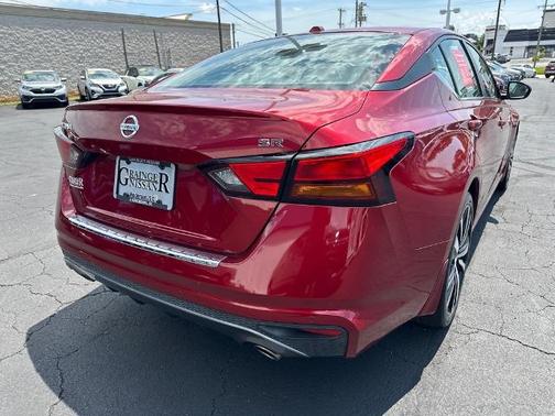 2020 Nissan Altima 2.5 SR