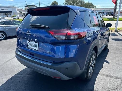 2022 Nissan Rogue SV