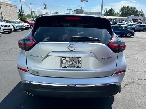 2023 Nissan Murano SV