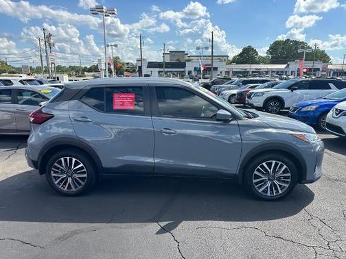 2023 Nissan Kicks SV