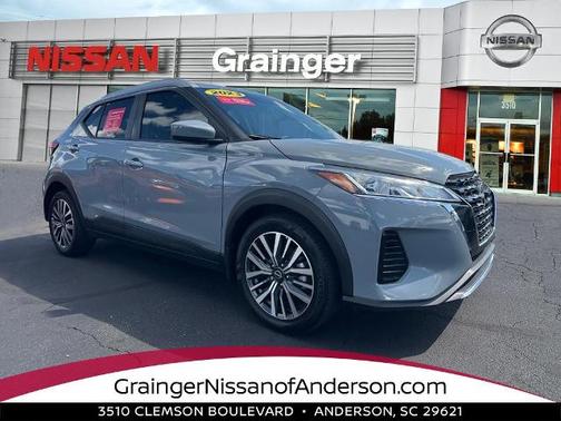 2023 Nissan Kicks SV