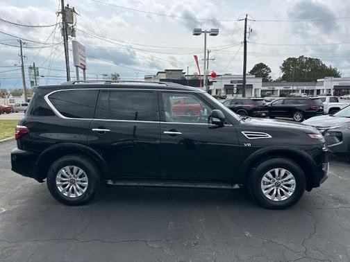2022 Nissan Armada SV