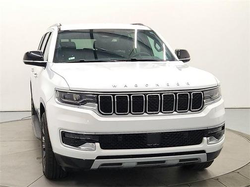 2023 Jeep Wagoneer L Series II 4x2