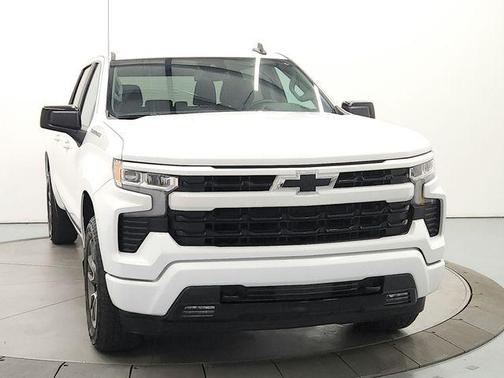 Summit White 2025 Chevrolet Silverado 1500 RST