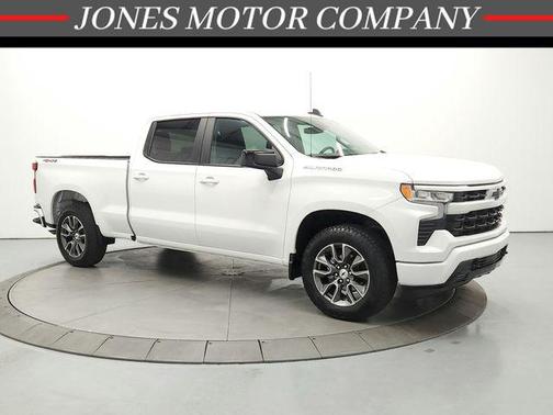 Summit White 2025 Chevrolet Silverado 1500 RST