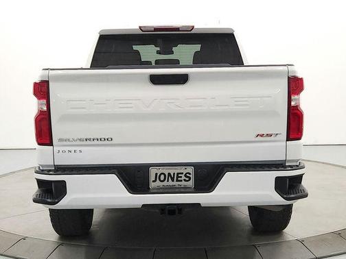 Summit White 2025 Chevrolet Silverado 1500 RST