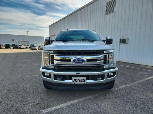 INGOT SILVER METALLIC 2018 Ford F-250 XLT
