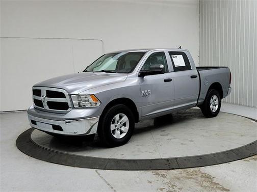 2023 RAM 1500 Classic SLT