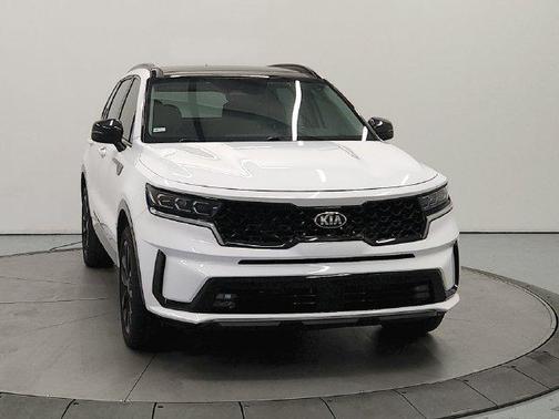 Glacial White Pearl 2021 Kia Sorento SX