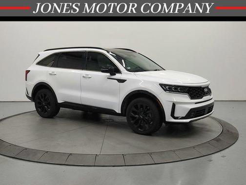 Glacial White Pearl 2021 Kia Sorento SX