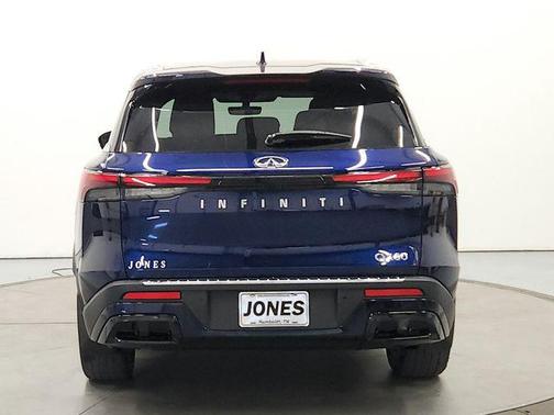 Grand Blue 2023 INFINITI QX60 Luxe